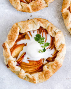 peach galette