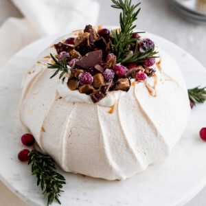winter pavlova
