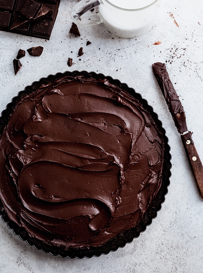 no-bake chocolate tart