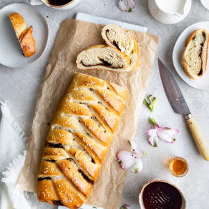 cinnamon bun braid, kanelflata