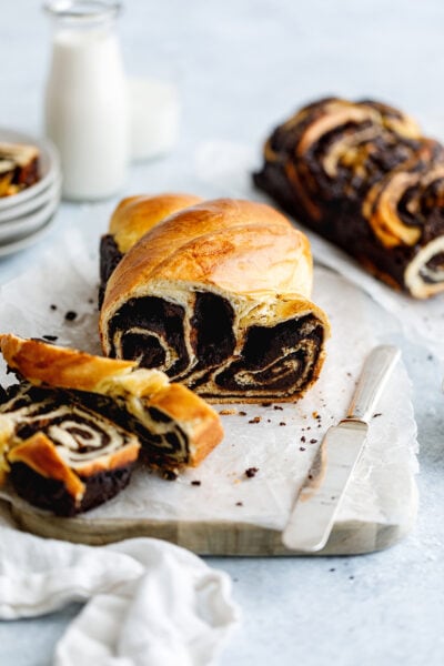 chocolate brioche babka