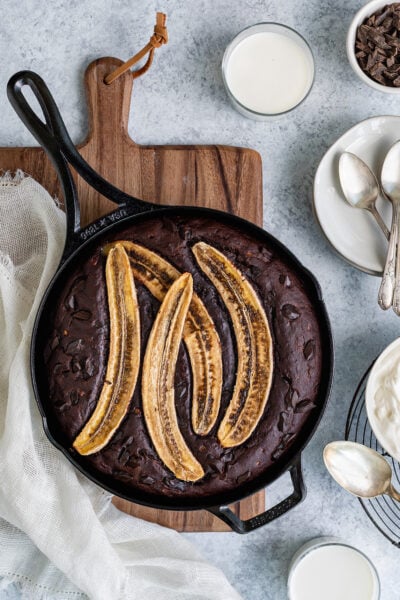 skillet chocolate banana bread
