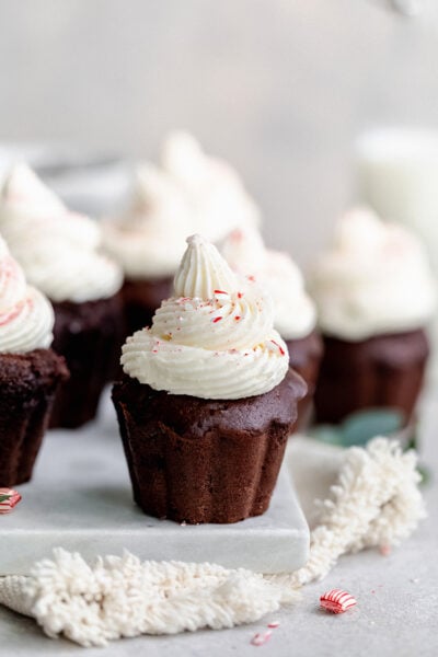 mexican hot chocolate peppermint cupcakes