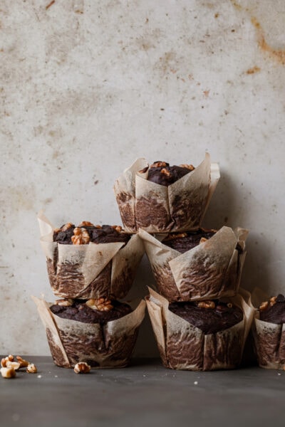 vegan chocolate banana muffins