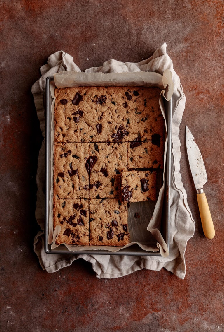 Almond Butter Chocolate Chunk Cookie Bars