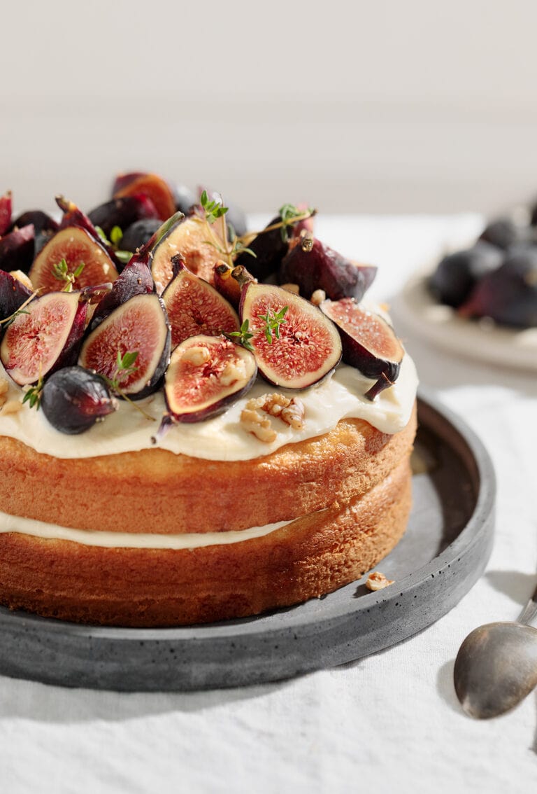 fig and almond 2 layer cake